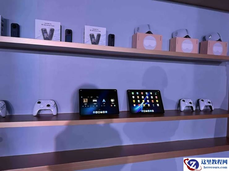 17.98万元起售,押注生态硬件,方程豹「钛7」抢占年轻家庭市场丨智驾前线