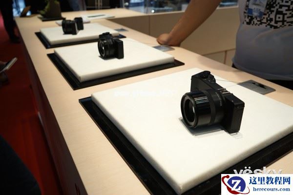 P&E2015：黑科技再爆发 适马展区dp系列集合