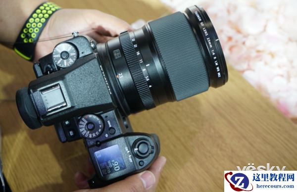 P&E2017：富士GFX50s引领无反中画幅热潮