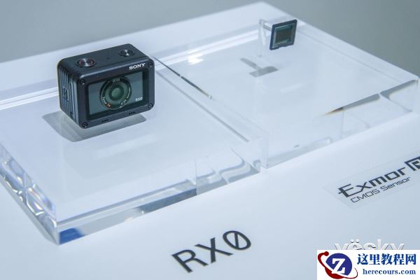 开启黑卡新纪元 索尼RX0/RX10 IV上手简评