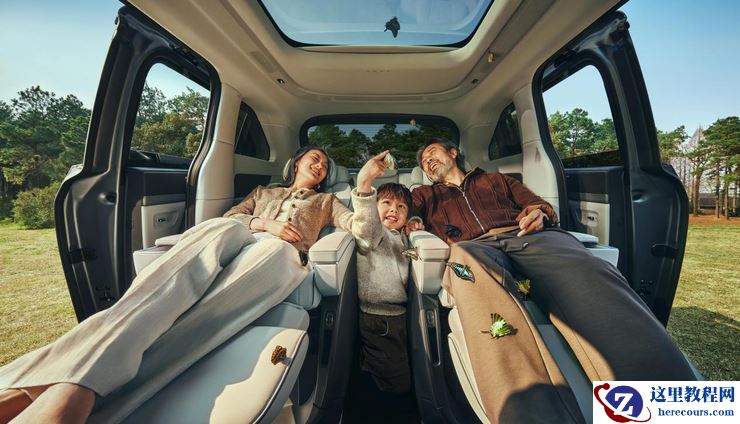 科技旗舰全面升舱 2025 款小鹏 X9 重塑家用 MPV 舒适天花板