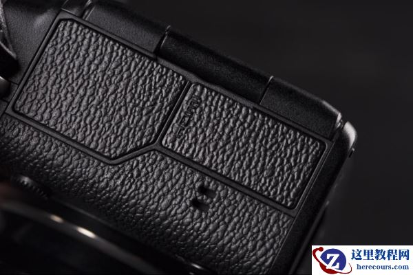 X系列十年之“利剑”，富士X-T4无反相机评测