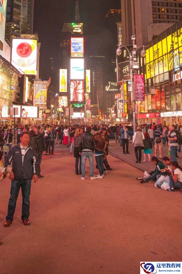 Photoshop合成超酷的黑寡妇电影海报教程