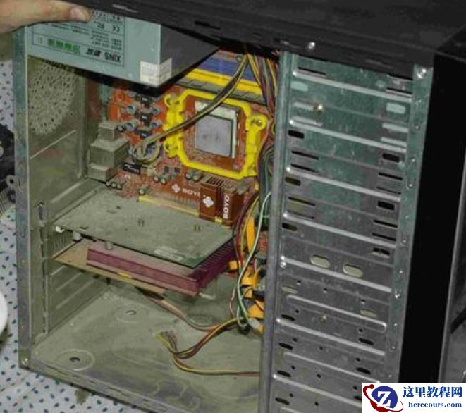 Win10电脑经常死机是什么原因？