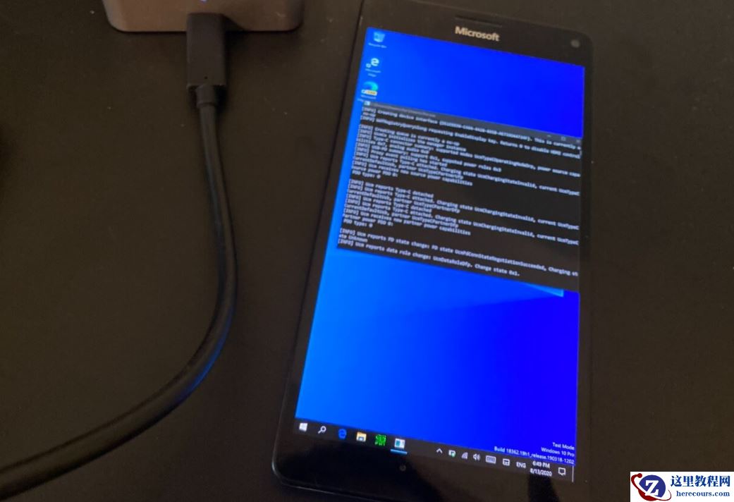 开发者为win10手机微软Lumia 950 XL带来x64桌面应用
