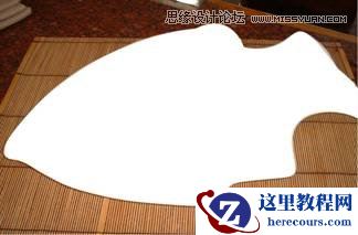 Illustrator巧用拼合透明度抠出盘子