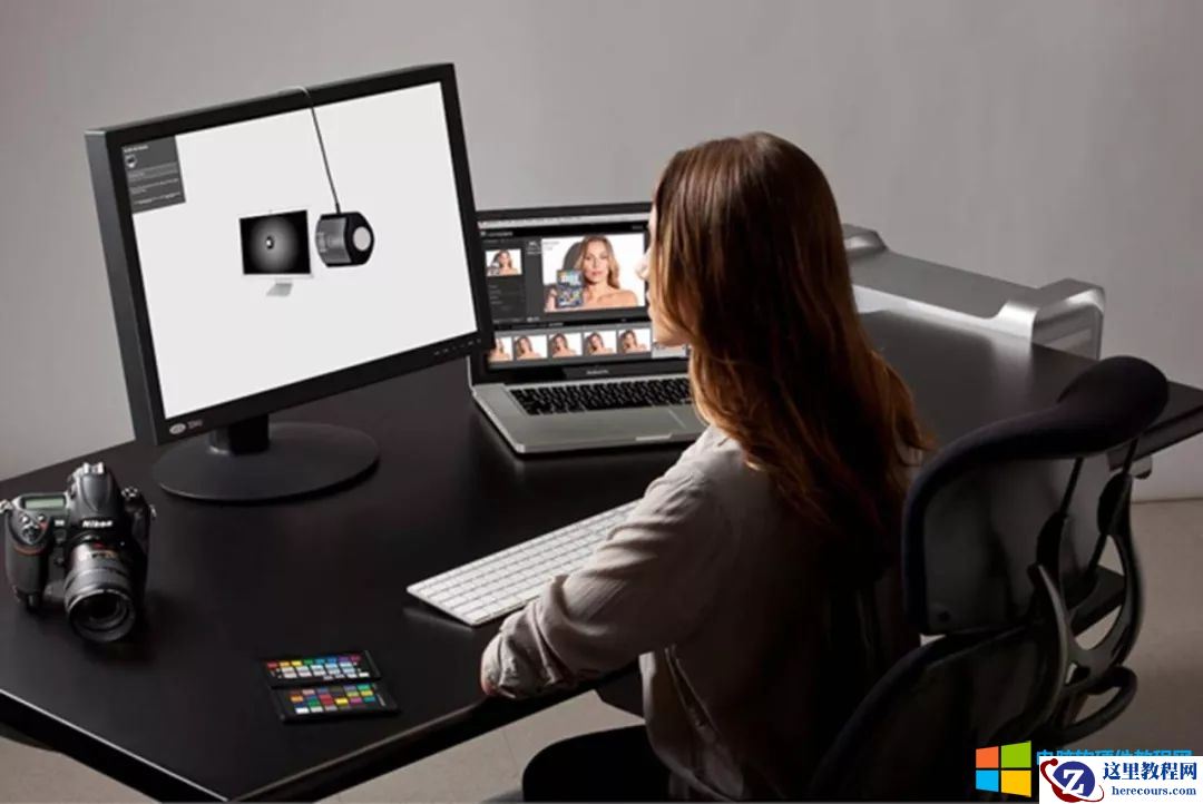 如何看显示器背光_如何挑选显示器_如何检查显示器背光