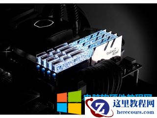 长期内存不足对硬盘伤害很大，因为会把硬盘当内存条使用。