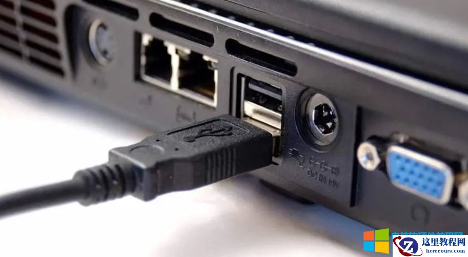 现在都是USB接口了，为什么还有电脑主板上带PS/2这种接口？