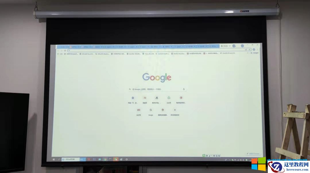 投影仪,电脑投影时,有的电脑投影出来是4:3的,有的电脑投影出来是16:9,为什么?