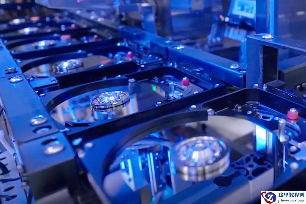 西部数据首席执行官 Irving Tan：公司当前聚焦制造更大而不是更多机械硬盘