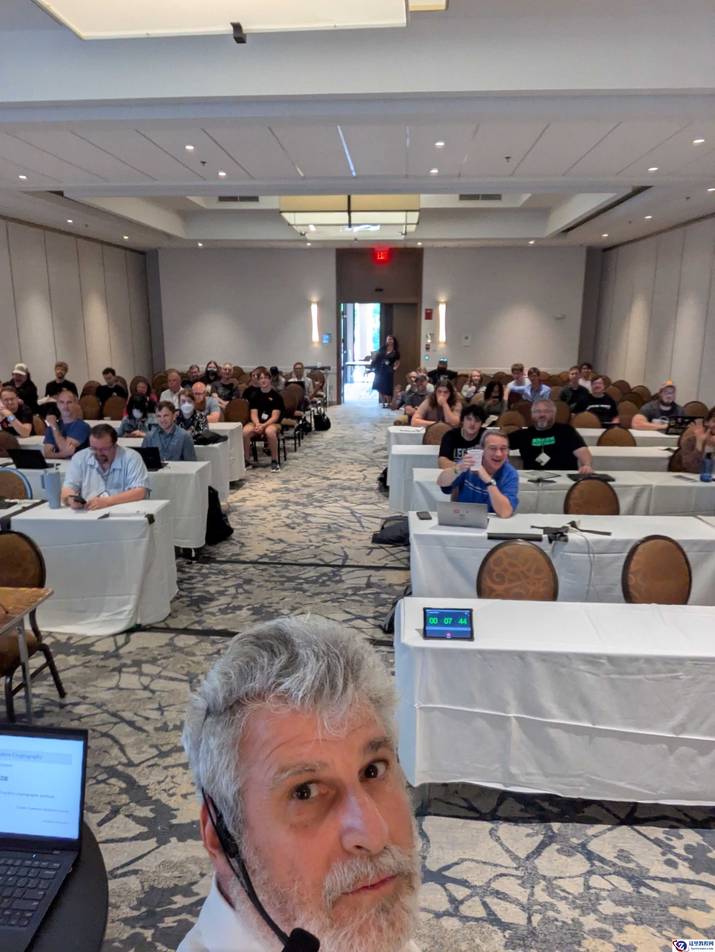 Bruce Momjian 的旅行揭示了 Postgres 的未来