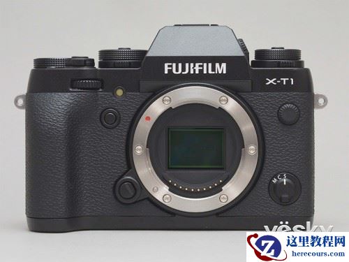 富士简版X-T1即将发布机身型号为X-T10