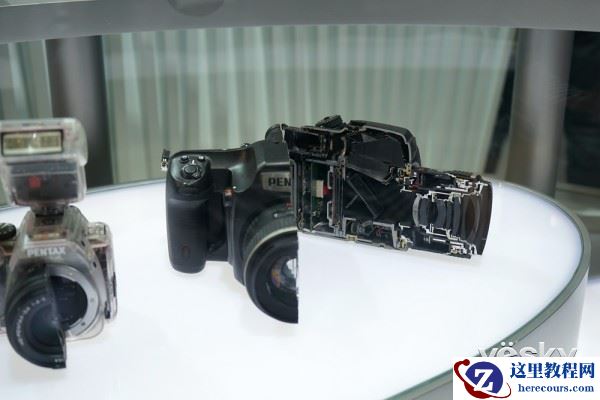 P&E2015:魅力中画幅 理光645系列闪耀P&E