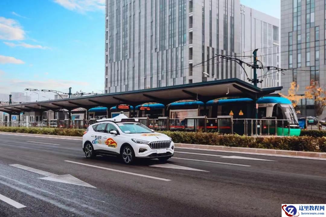 百度Apollo无人化之路：打造量产车、磨炼「老司机」、联动云代驾