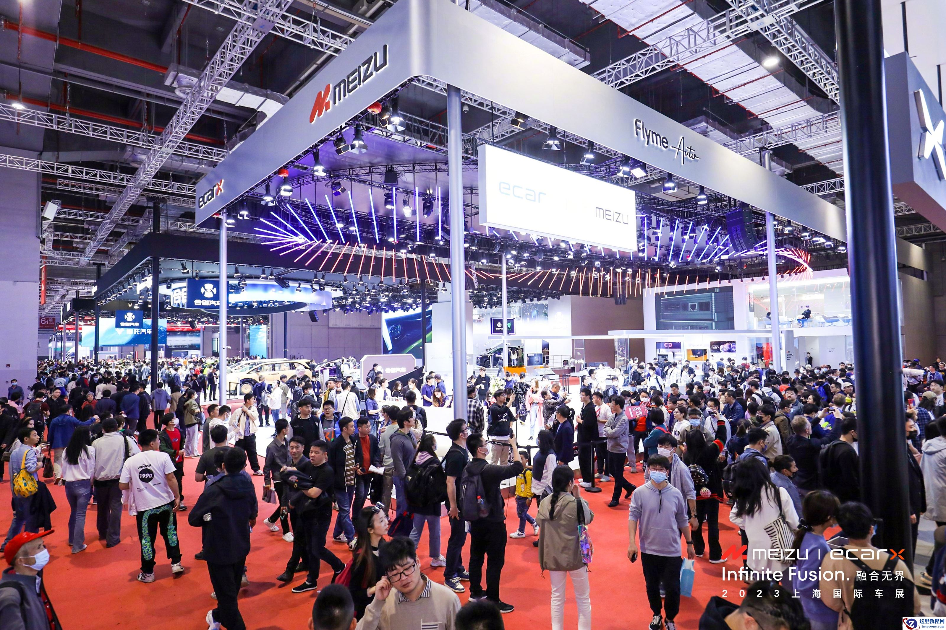 以手机“撬动”出行生态，星纪魅族集团将如何主导智能座舱的行业变革？