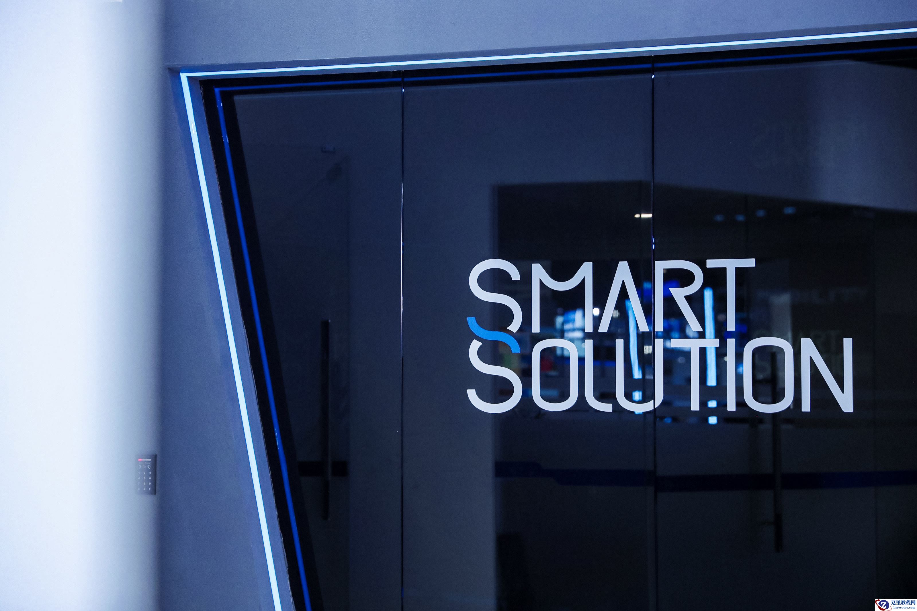 逛完上海车展，我的「出行安全焦虑」被治愈了