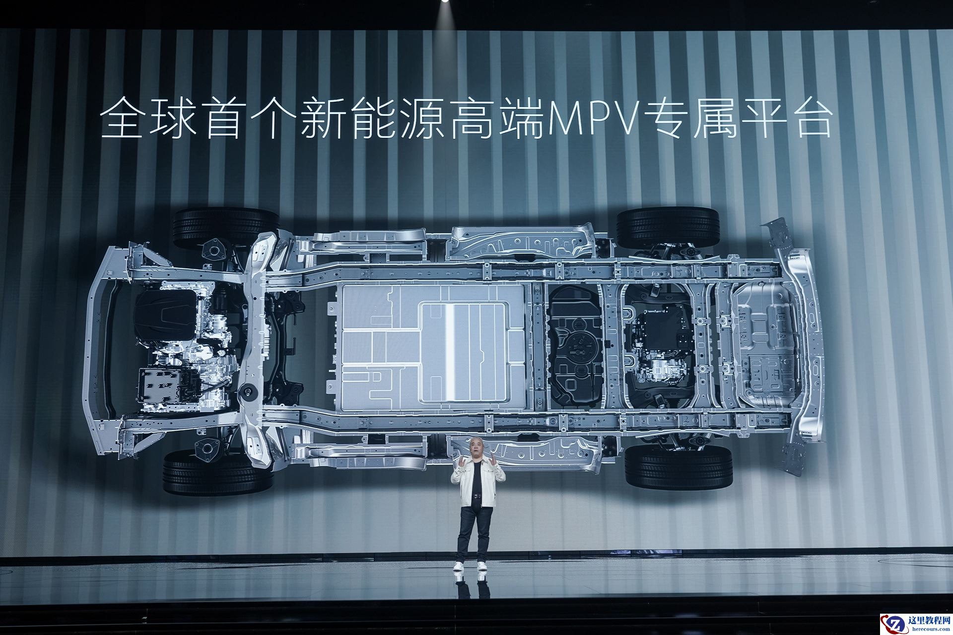 想当「话事人」的魏牌高山，能否定义MPV？