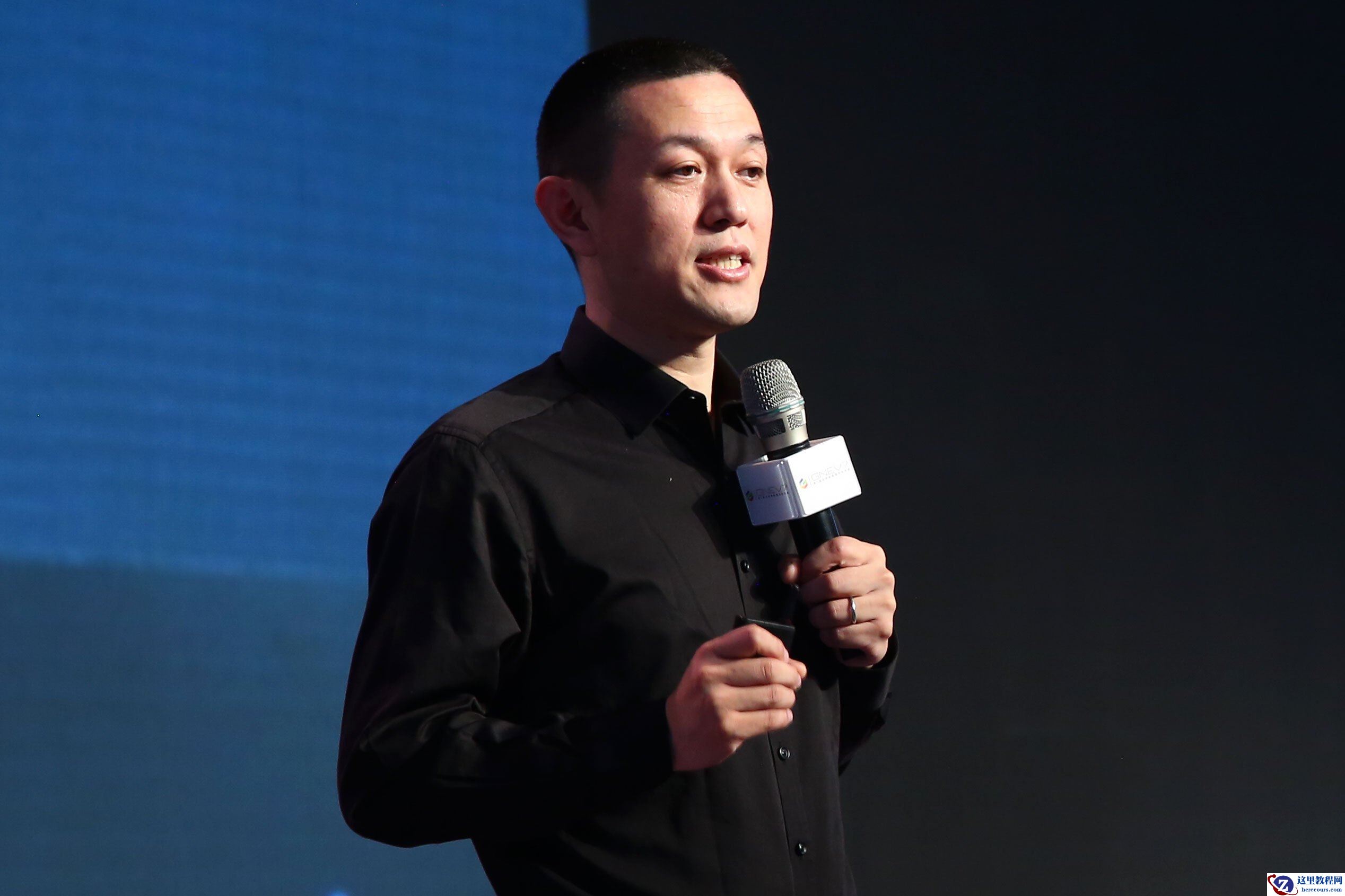 拆解李斌全员信：「提效」是关键，力保核心技术投入与产品上市