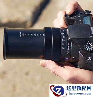 这个中秋和索尼黑卡RX10 III一起赏月