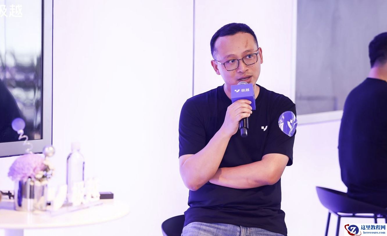 对话极越智能软件副总裁潘云鹏：今年PPA功能全国都能开，5月中旬发布OTA V1.5版本