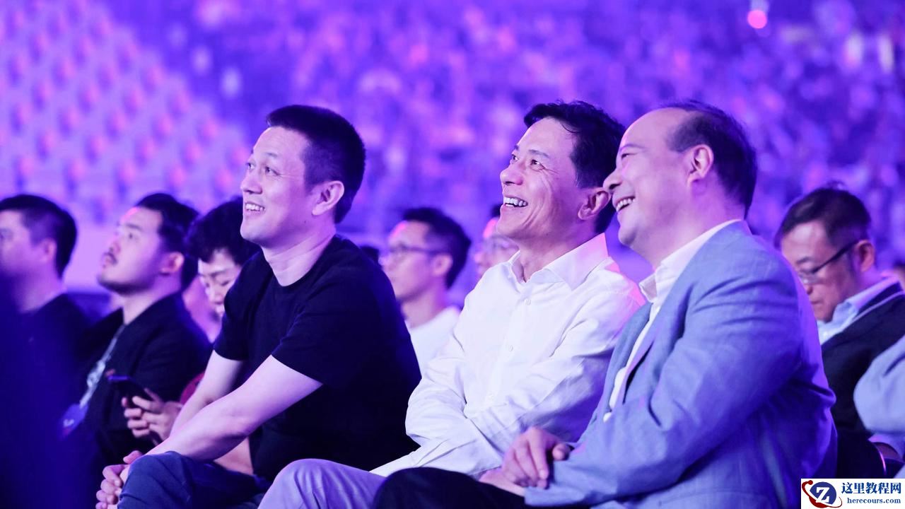 对话极越CEO夏一平：还没出的Model 5，一定会有极越07的影子