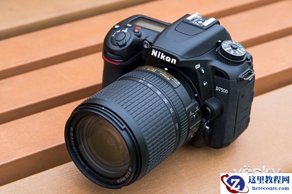 单反也能轻松上阵 尼康D7500外观评测