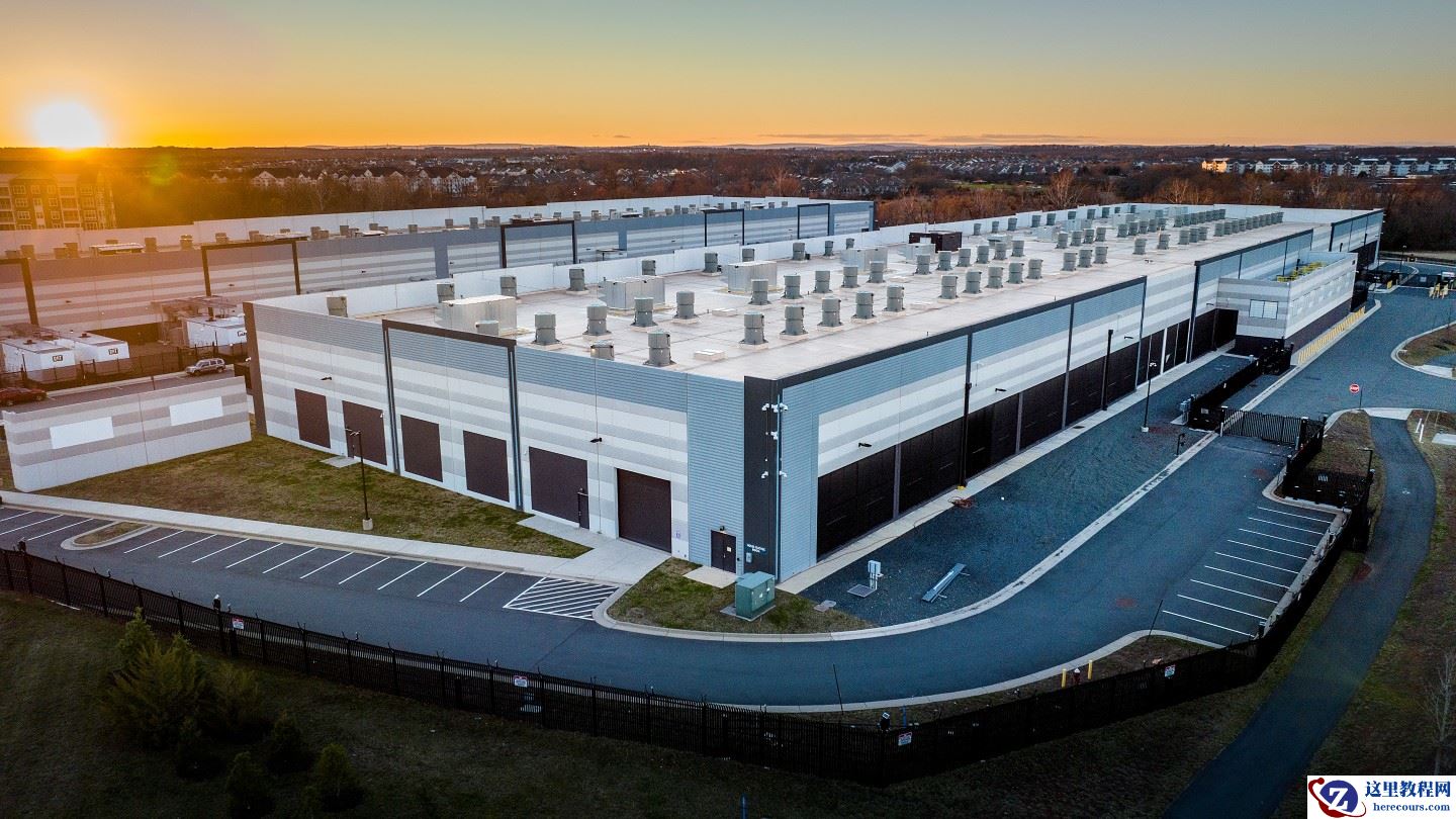 亚马逊 CEO 安迪 · 贾西翻倍 AWS 营收长期预期：十年后有望达 6000 亿美元