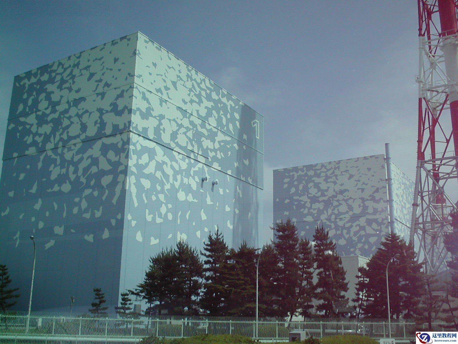 福岛第一核电站首次拍摄到 3 号机组反应堆压力容器底部影像