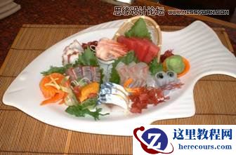 Illustrator巧用拼合透明度抠出盘子