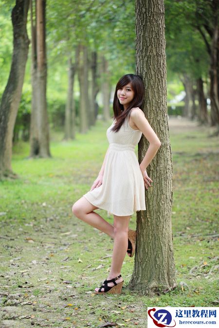 Photoshop调出淡黄绿色效果的树林美女照片调色教程