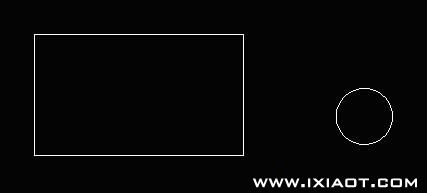 CAD技巧--将图形移动至矩形中心